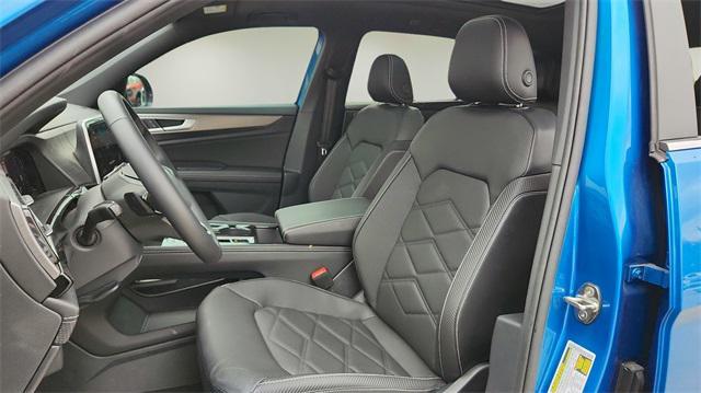 new 2024 Volkswagen Atlas Cross Sport car, priced at $43,273