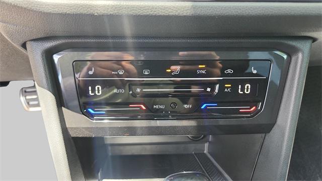 new 2024 Volkswagen Tiguan car, priced at $34,000