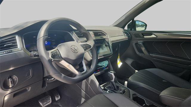 new 2024 Volkswagen Tiguan car, priced at $34,000