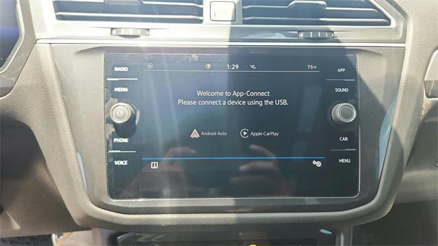 new 2024 Volkswagen Tiguan car, priced at $34,000