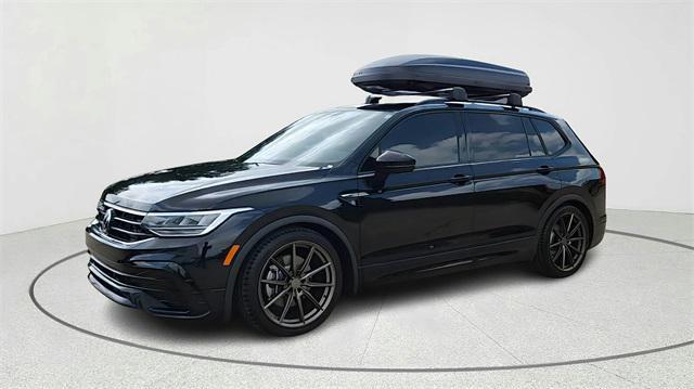 new 2024 Volkswagen Tiguan car, priced at $34,000