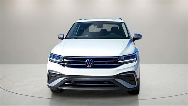 new 2024 Volkswagen Tiguan car, priced at $33,348