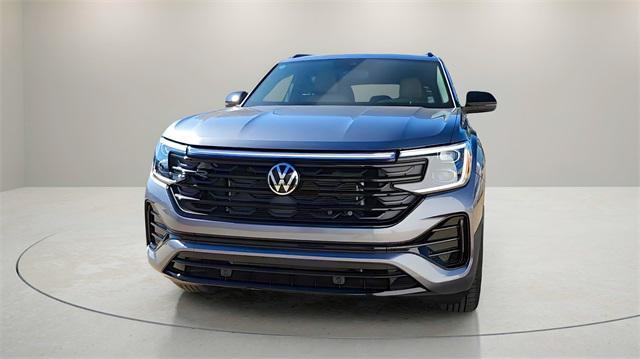 new 2025 Volkswagen Atlas Cross Sport car, priced at $49,277