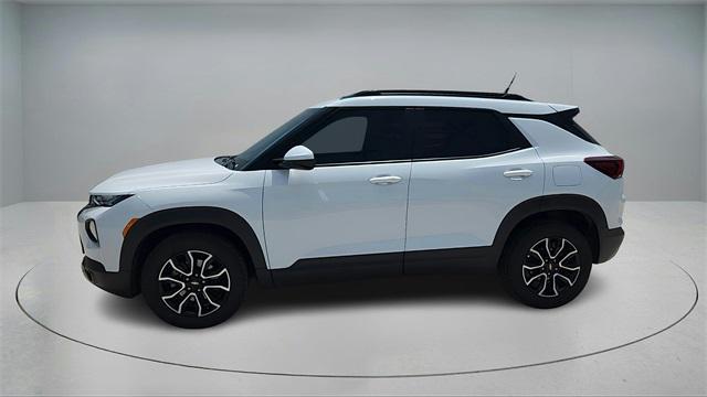 used 2023 Chevrolet TrailBlazer car, priced at $23,400