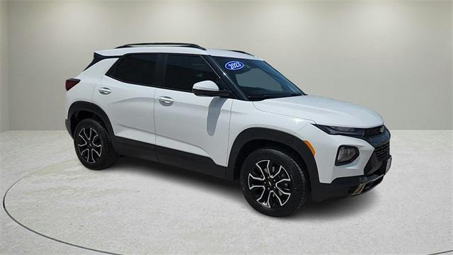 used 2023 Chevrolet TrailBlazer car, priced at $26,694
