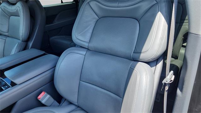 used 2020 Lincoln Navigator car, priced at $38,500