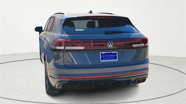 new 2026 Volkswagen Atlas Cross Sport car, priced at $52,583