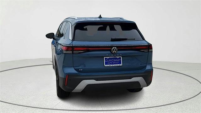 new 2025 Volkswagen Tiguan car, priced at $32,214