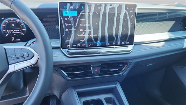 new 2025 Volkswagen Tiguan car, priced at $30,945