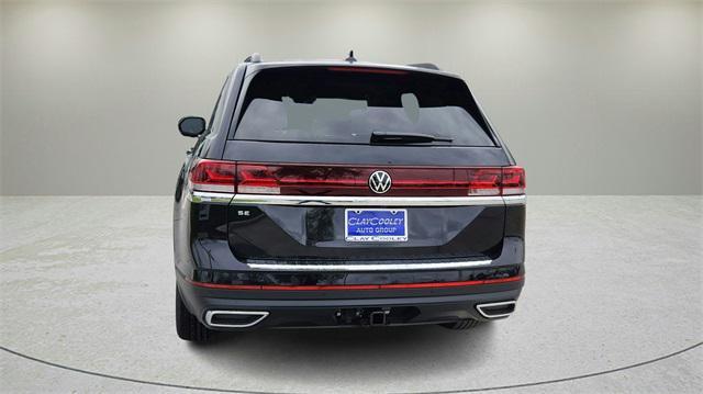 new 2025 Volkswagen Atlas car, priced at $41,382