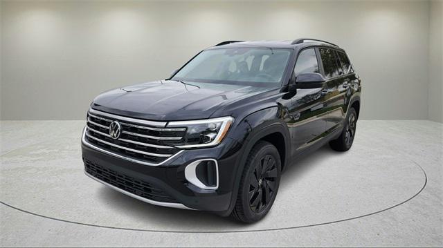 new 2025 Volkswagen Atlas car, priced at $41,382