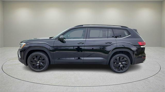 new 2025 Volkswagen Atlas car, priced at $41,382