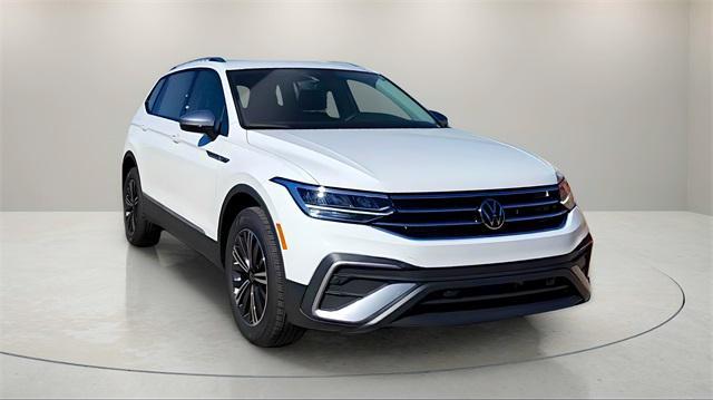 new 2024 Volkswagen Tiguan car, priced at $31,998