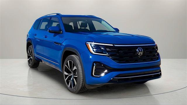 new 2025 Volkswagen Atlas car, priced at $53,555