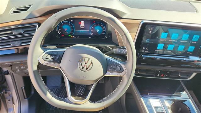 new 2025 Volkswagen Atlas car, priced at $43,555