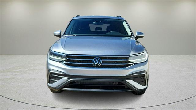 new 2024 Volkswagen Tiguan car, priced at $27,499