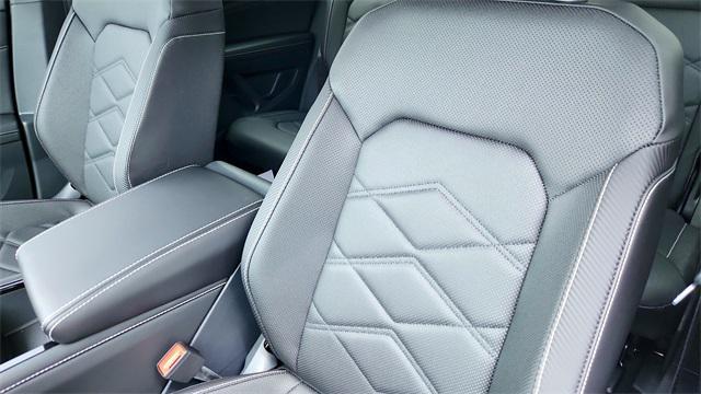 new 2025 Volkswagen Atlas Cross Sport car, priced at $43,579