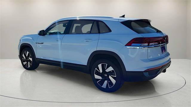 new 2025 Volkswagen Atlas Cross Sport car, priced at $42,000