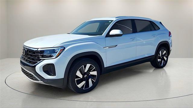 new 2025 Volkswagen Atlas Cross Sport car, priced at $42,000