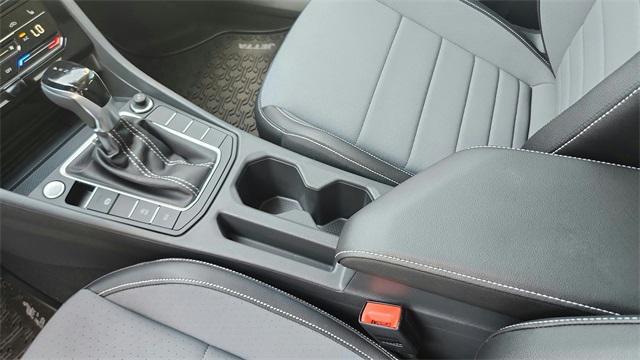 new 2025 Volkswagen Jetta car, priced at $27,057