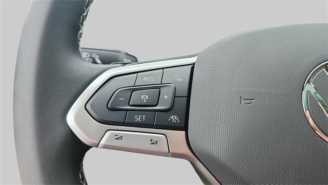 new 2025 Volkswagen Atlas car, priced at $46,607
