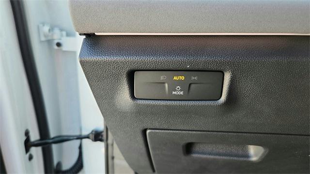 new 2025 Volkswagen Tiguan car, priced at $36,283
