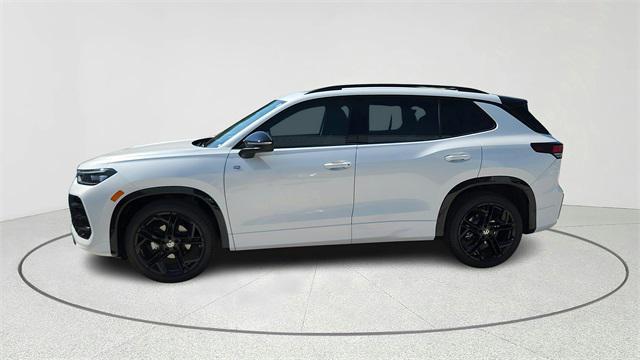 new 2025 Volkswagen Tiguan car, priced at $36,283