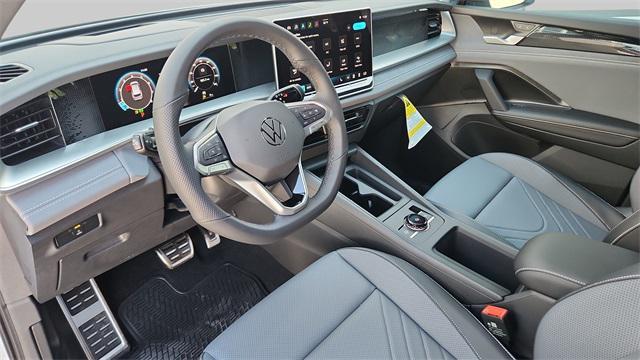 new 2025 Volkswagen Tiguan car, priced at $36,283