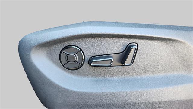 new 2025 Volkswagen Tiguan car, priced at $36,283