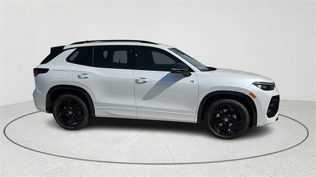 new 2025 Volkswagen Tiguan car, priced at $36,283
