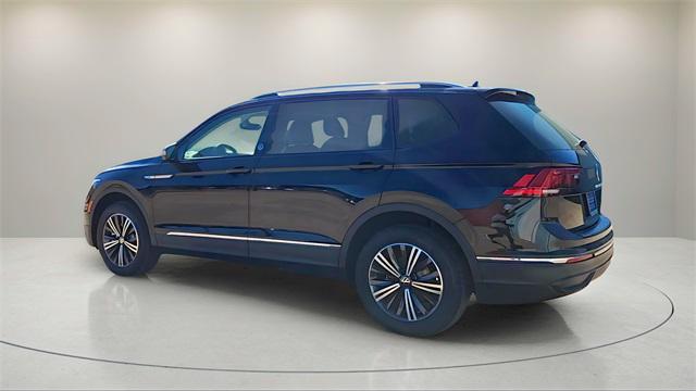 new 2024 Volkswagen Tiguan car, priced at $32,998