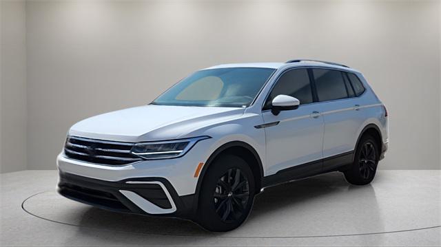 new 2024 Volkswagen Tiguan car, priced at $31,498