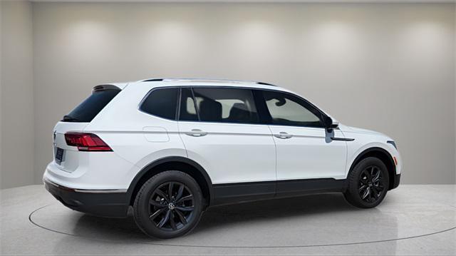 new 2024 Volkswagen Tiguan car, priced at $31,498