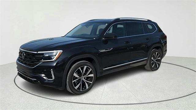 new 2025 Volkswagen Atlas car, priced at $50,411
