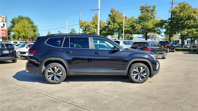 new 2025 Volkswagen Atlas car, priced at $37,988