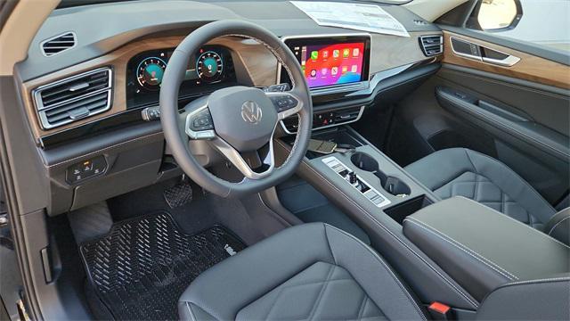 new 2025 Volkswagen Atlas car, priced at $37,988