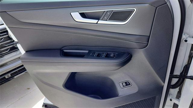 new 2025 Volkswagen Atlas Cross Sport car, priced at $43,359