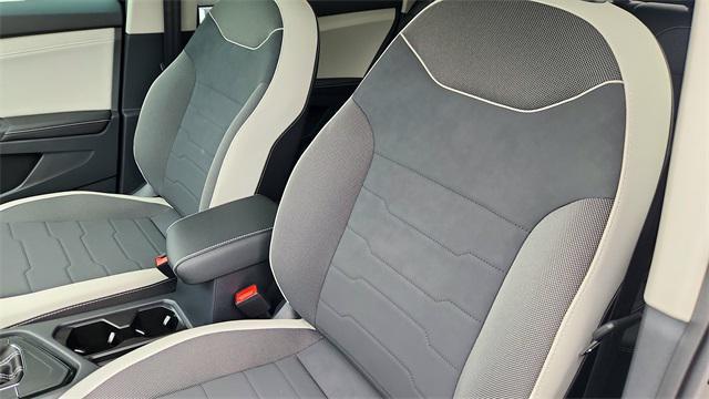 new 2025 Volkswagen Taos car, priced at $29,291