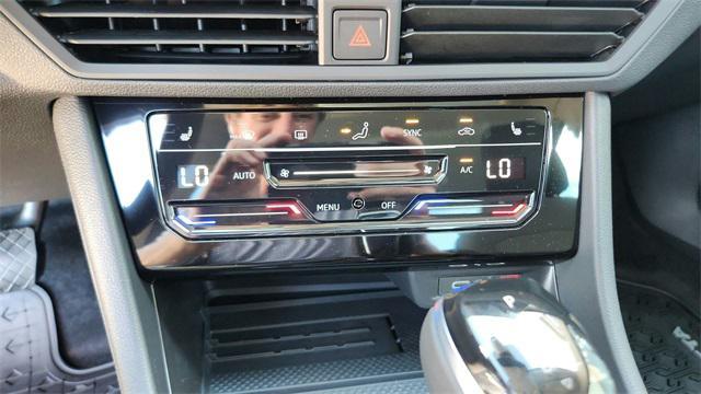 new 2025 Volkswagen Jetta car, priced at $27,530