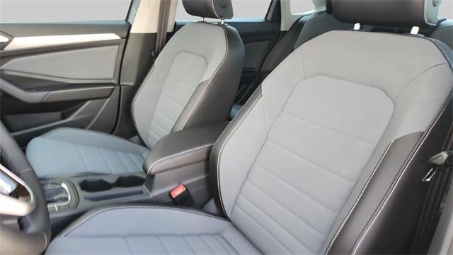 new 2025 Volkswagen Jetta car, priced at $27,530