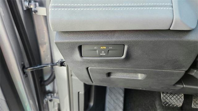 new 2026 Volkswagen Tiguan car, priced at $36,385