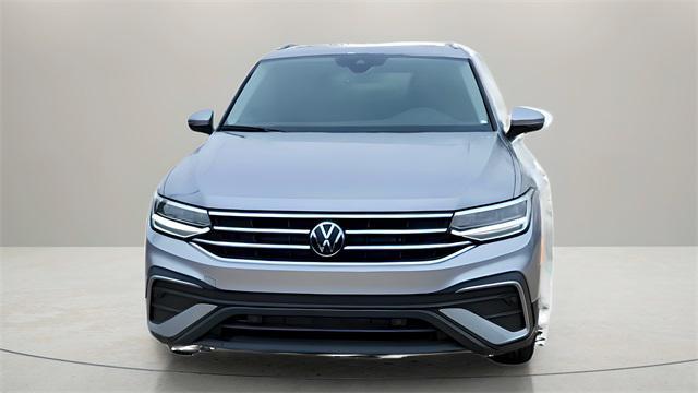 new 2024 Volkswagen Tiguan car, priced at $29,000