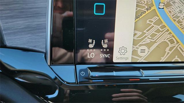 new 2026 Volkswagen Atlas car, priced at $51,776