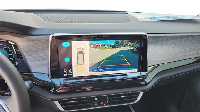 new 2026 Volkswagen Atlas car, priced at $51,776