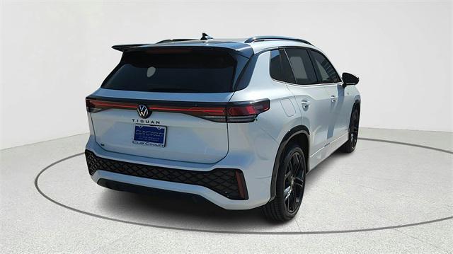 new 2025 Volkswagen Tiguan car, priced at $36,283