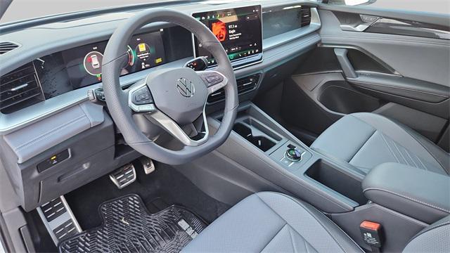 new 2025 Volkswagen Tiguan car, priced at $36,283