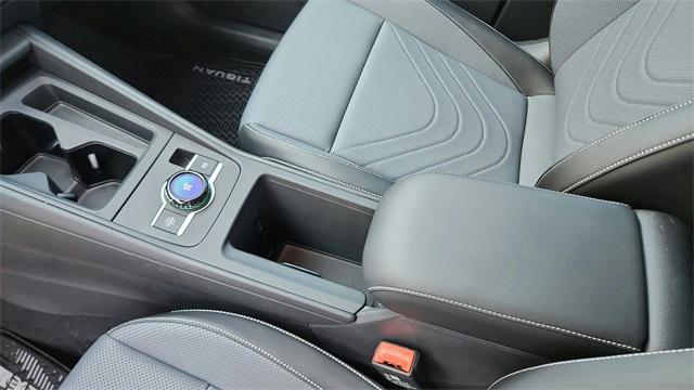 new 2025 Volkswagen Tiguan car, priced at $36,283