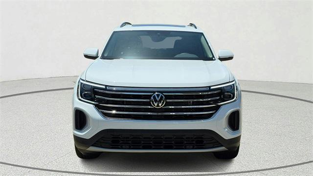 new 2025 Volkswagen Atlas car, priced at $33,776