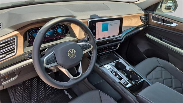 new 2025 Volkswagen Atlas car, priced at $33,776