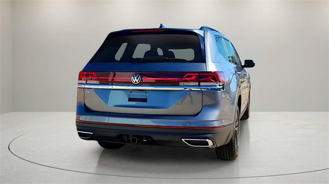 new 2025 Volkswagen Atlas car, priced at $43,555